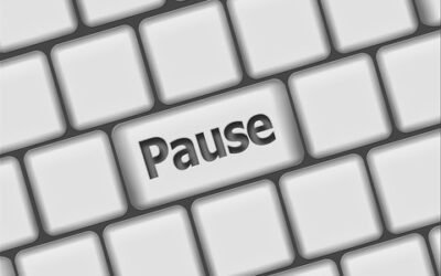 NaPoWriMo Day 6: Unforeseen Pauses